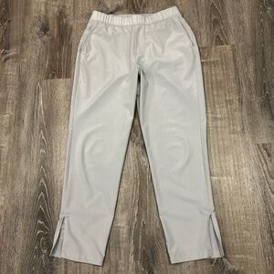 Tommy Bahama Active Pull-On Pants- Light Gray- Stretch- Slit Hem- Large